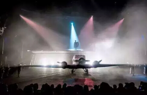 ���u��ˇ��˾