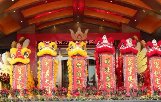 青島泉盈大酒店開業(yè)慶典舞獅表演