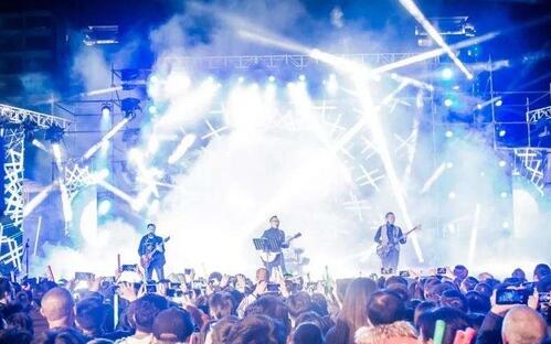 青島桃源茗居住宅樓盤開工慶典演出活動(dòng)圓滿舉辦